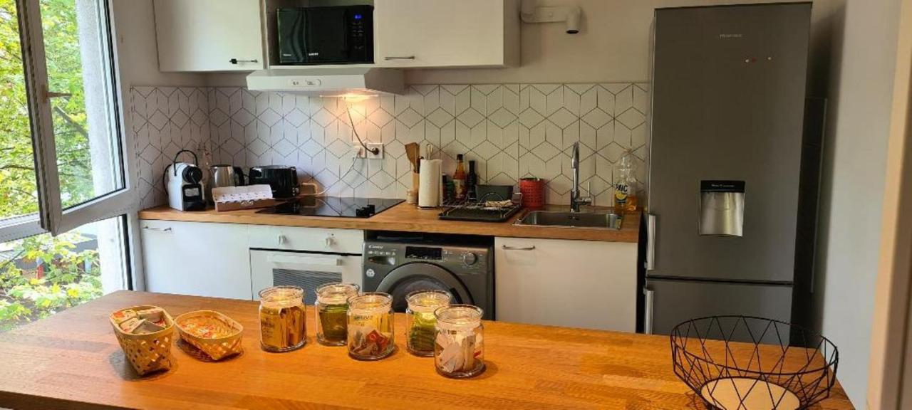 Part Dieu, Tres Belle Residence Лион Экстерьер фото
